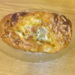 泉北堂 本店 - オニオンブレッド２１０円