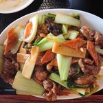 大連食府 - 料理写真:2019年3月 牛肉のオイスターソース炒め(日替ランチB) 700円