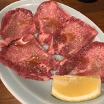 焼肉 ホルモン こうちゃん - 