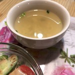 炉窯炭焼 肉バル ローツェ - 卵スープ