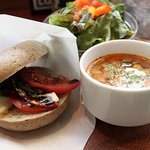 ローワーイーストサイドカフェ - 