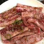 韓一館 - 中落ちカルビ。