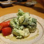 手打蕎麦 とし庵 - 小エビとブロッコリーのタルタル