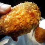 黒毛和牛 腰塚 精肉店 自由が丘店 - このこチーズメンチカツ
