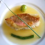 煌 - 赤魚のポアレ　白ワインソース