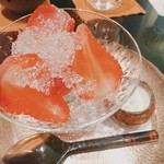 日本料理 晴山 - マスカルポーネに苺　アップ