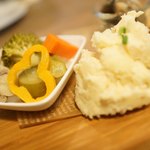 piccolo MODENA - ピクルス、たくあんポテサラ