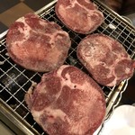 豚豚豚 - 