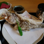 創業二百三十年食堂 - アコウ からあげ定食