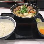 吉野家 - 2019年3月20日に食べた牛すき鍋膳