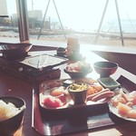 海の別邸ふる川 - 窓際席