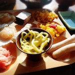 海の別邸ふる川 - 雑な盛り付け^^;