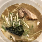 童童 - 