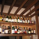 ニコルズ バー - カウンターのモルトウイスキー