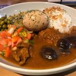 ツバキ - メカジキと大根のグリーンカレーのあいがけ