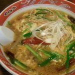 いせのじょう - 辛口ラーメン６００円＋たまごとじ５０円＋辛さ増し