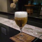 風呂上りにバーラウンジでビールが出ます
