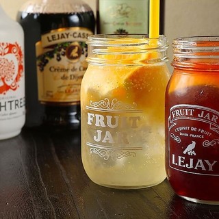 The trendy “fruit jar” in a mason jar looks great on SNS♪