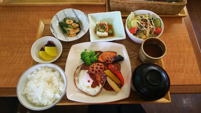 カフェ キャラバン Cafe Caravan 五十鈴ケ丘 カフェ 食べログ カフェ キャラバン Cafe Caravan 五十鈴ケ丘 カフェ 食べログ