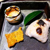 馳走 啐啄一十  - 生と半生のクチコ・虎河豚の白子炭火焼き
