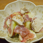 りょうりや 御旅屋 - （撮影 20171012）しばらくぶりの訪問…いつも美味しいですね。写真は無花果と生ハムの和え物。