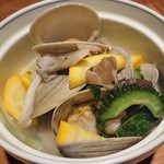 みざん - 白はまぐりのワイン蒸し。彩り野菜達と。