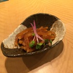 ワイン&オデン ひそか - H.31.2.7.昼 つきだし(大根のしょうゆ漬け) @200円税別