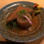ワイン&オデン ひそか - H.31.2.7.昼 おでん：染み大根 200円税別・厚揚げ 200円税別