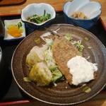 酒房　三日月食堂 - 日替定食（ごはん大盛り）