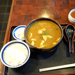 日の出うどん - 鳥入カレーうどん と ライス小小