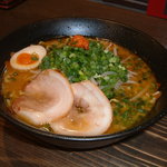 Ramen Koubou Kai - 黒ラベル味噌！濃く旨！みそ本来のまろやかな味に、もちもちのちぢれ麺！