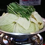 博多もつ鍋 がんこ - 