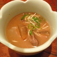 ももんじや - 先付け（猪の脛煮込み）