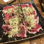 万両 南森町店 - 幻のカルビ〜！