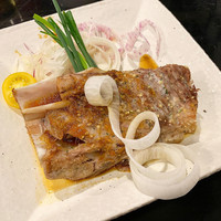 浅草一文 別館 - 飲み放題付き特別コース 1人5000円
                      本鮪かま炙り焼き 有機野菜添え
