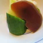 魚栄 - うな重 中串＋きも吸い　ズームアップ