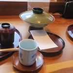 魚栄 - 白焼 中串・ほねせんべい・うな重 中串・きも吸い　完食