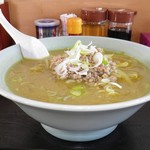 サッポロラーメンたき - カレーラーメンにんにく抜き 800円