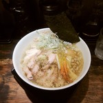 味玉白鶏麺（\880）