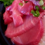 清水港　みなみ  - たたきと中トロ。