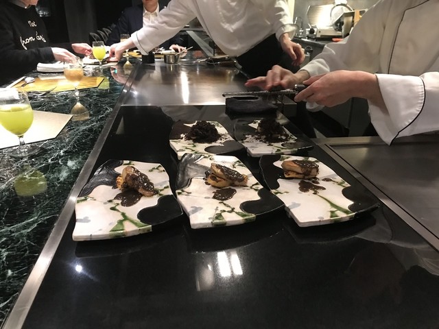 『世界で33人限定 究極のプライベート会員制レストラン』by minatogawa : HIBACHI （ヒバチ） - 麻布十番/鉄板焼き