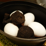 ルカンケ - 卵と黒トリュフ