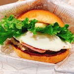 フレッシュネスバーガー - ベーコンエッグバーガー