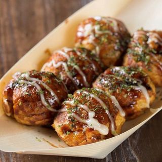 The signature menu item `` Takoyaki'' is filled with yam and has a fluffy texture☆