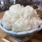 肉汁餃子のダンダダン - ご飯は大盛り！