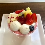 フェリーチェ - シェフの気まぐれパフェ 420円