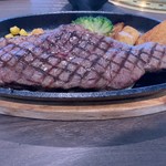 旬の野菜と焼肉 大地の匠 - めむろうしサーロインステーキ