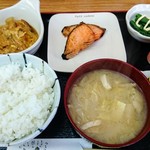 のみくい処藤 - 紅鮭とエビフライの煮込み定食