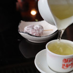 九份阿妹茶酒館 - 