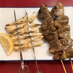 丸八やきとりチェーン店 - 料理写真:なんこつとハツ